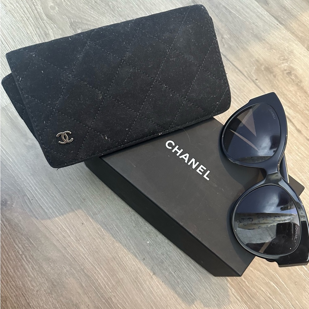 Chanel Black Sunglasses with quilted case and box